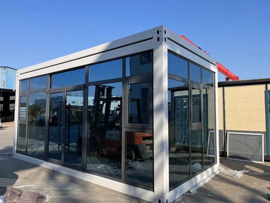 Luxe prefab villa container huis met aluminium ramen en modern design