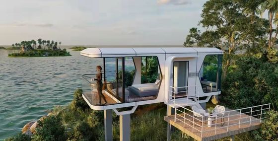 Solar Space Capsule House De perfecte mix van luxe en natuur op de MGO-plankvloer