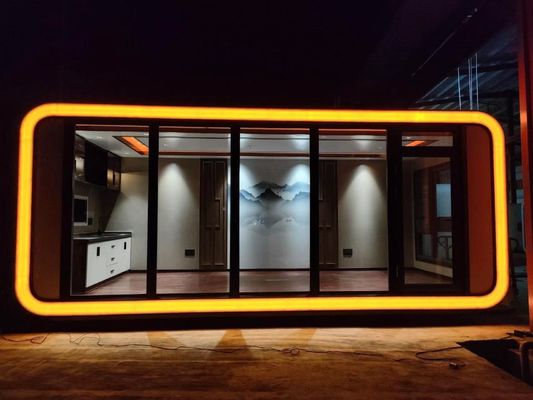 Draagbare platte voorgefabriceerde huizen Luxe wonen met mobiel ontwerp