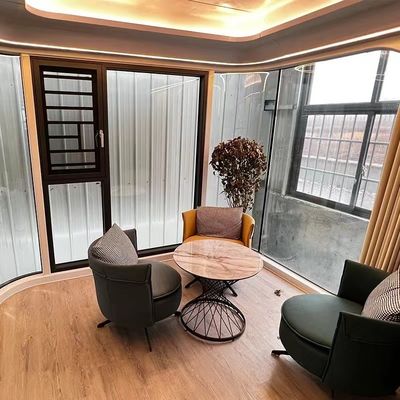 Ruimtecapsule Moderne geprefabriceerde woning Moderne aangepaste kleur