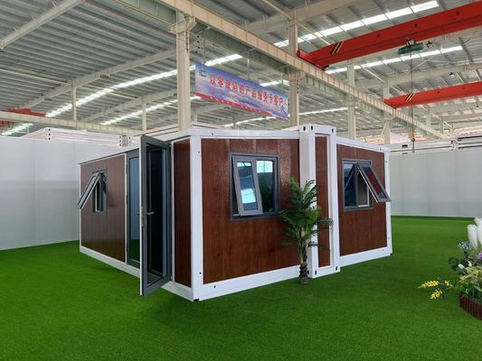 MGO Board Floor Prefabricated Foldable Office Double-wing Expansion Box met 2 slaapkamers